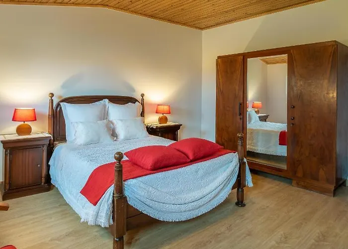 Casa Dos Castanheiros 3*